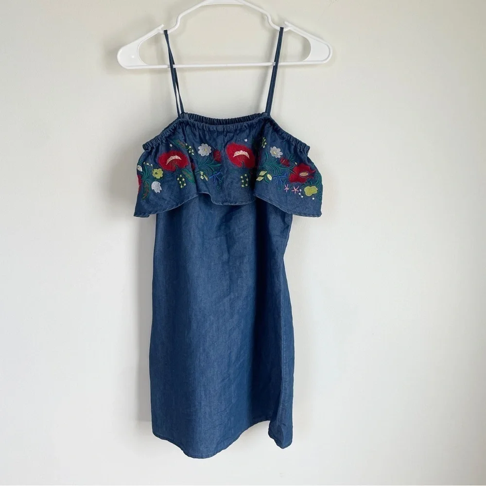 Ci Sono denim dress with floral embroidery detail - Picture 5 of 5